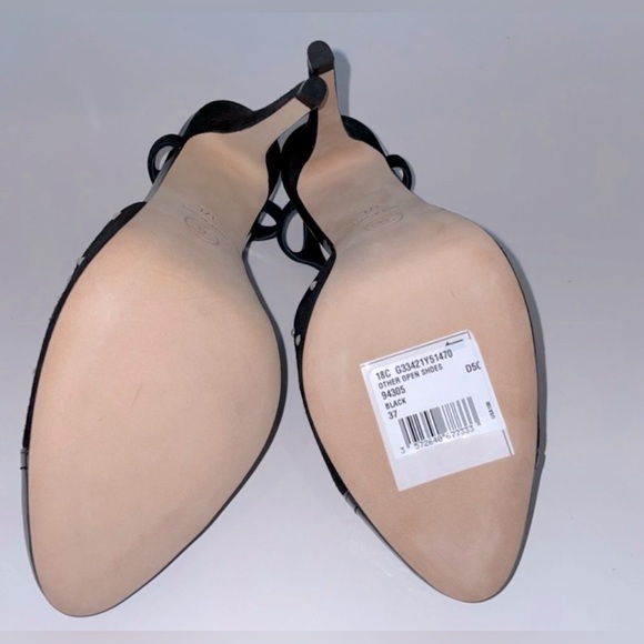 CHANEL Black Pearl Stiletto Ankle Strap Pump Size 37.5 $850 - Picture 3 of 6